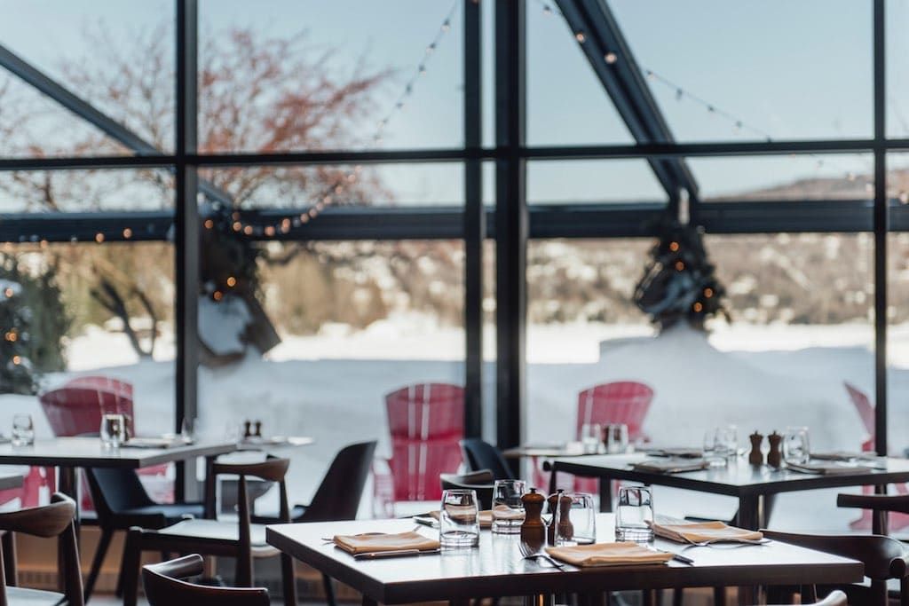 Ilôt Repère Gourmand Hôtel Entourage sur le lac Québec