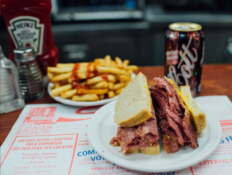 Food at Schwartz's