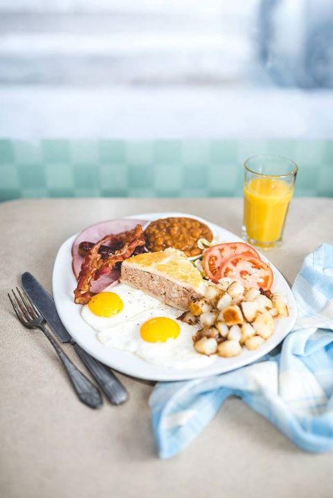 Buffet de l'Antiquaire diner Québec