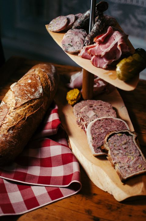 bouchon Pied Bleu rue Saint Vallier Ouest restaurant Quebec bar charcuteries