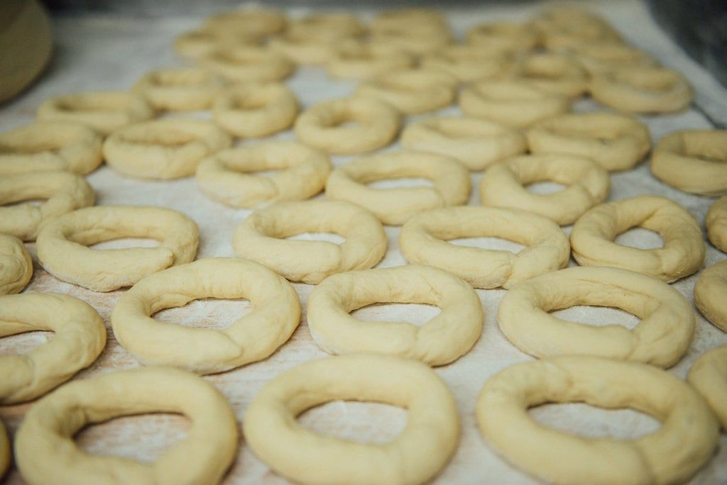 Fairmount bagel institution mile end montreal