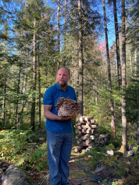 upa laurentides tournée mangeons local emmanuel bilodeau producteur champignons
