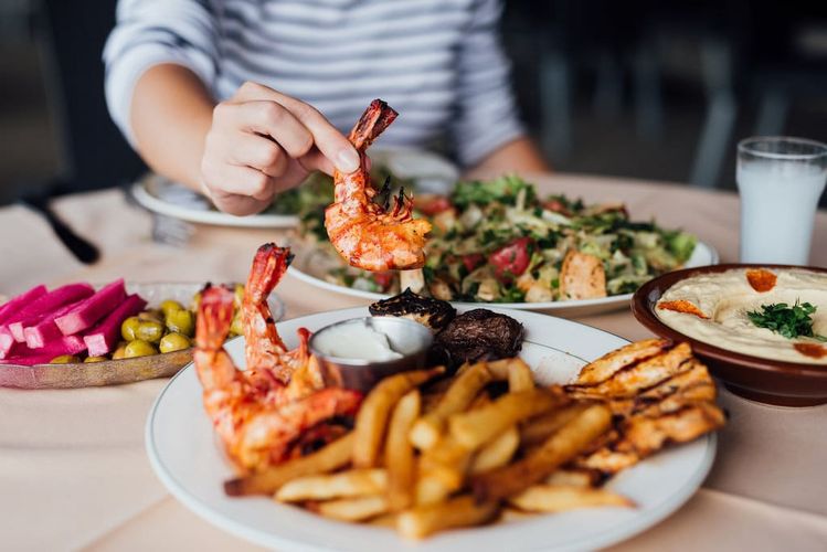 Daou restaurant libanais ville saint laurent montreal